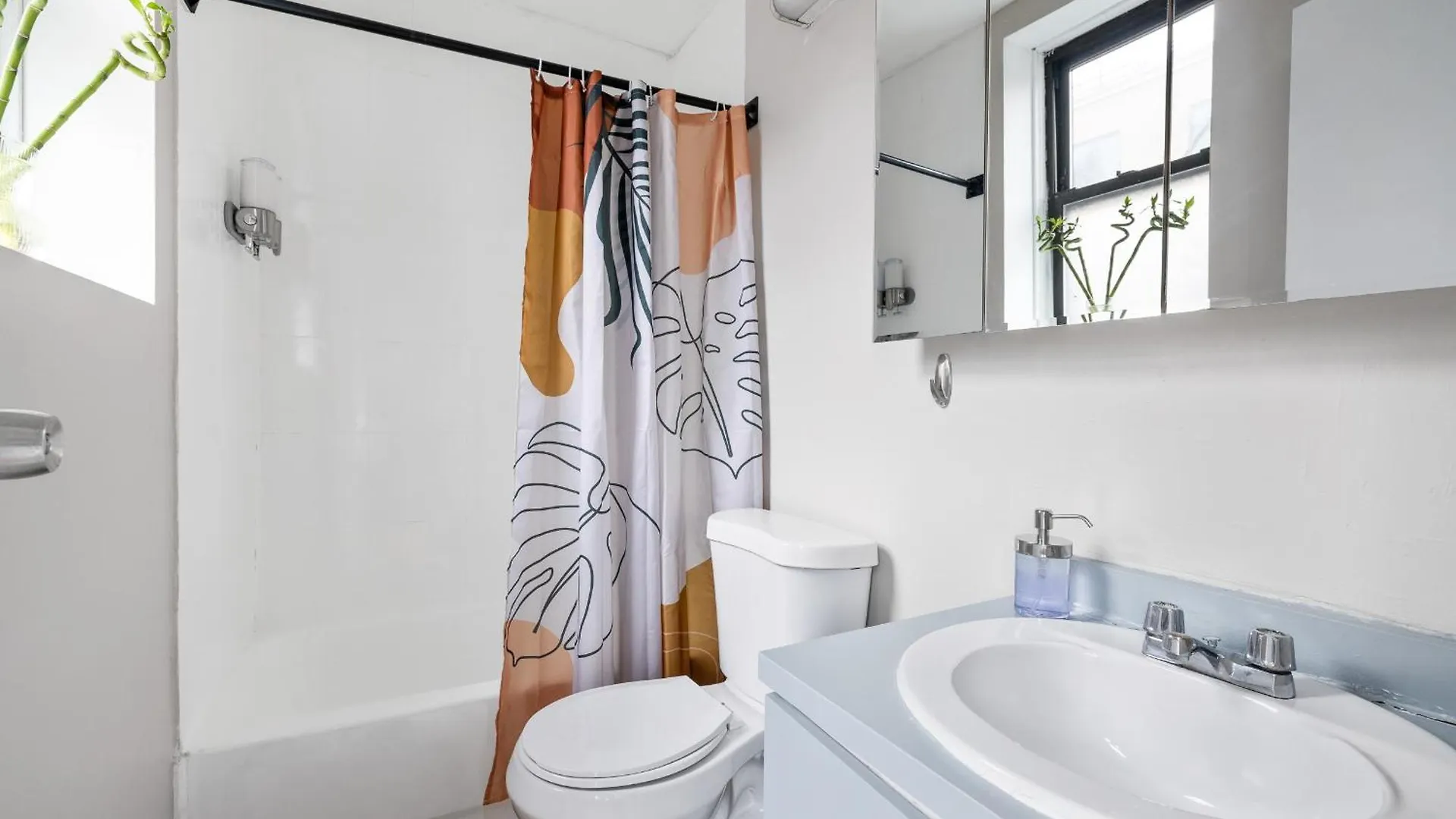Ultimate Urban Living At Centrally Located Lofts Apartment New York