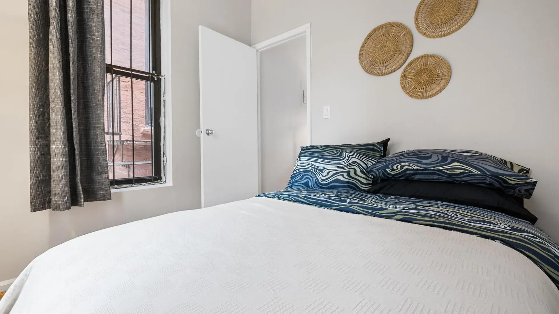Ultimate Urban Living At Centrally Located Lofts Apartment New York
